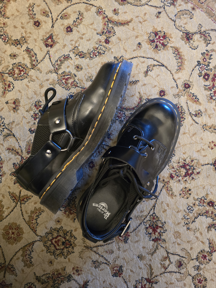 Dr. Martens - Womens Size 7