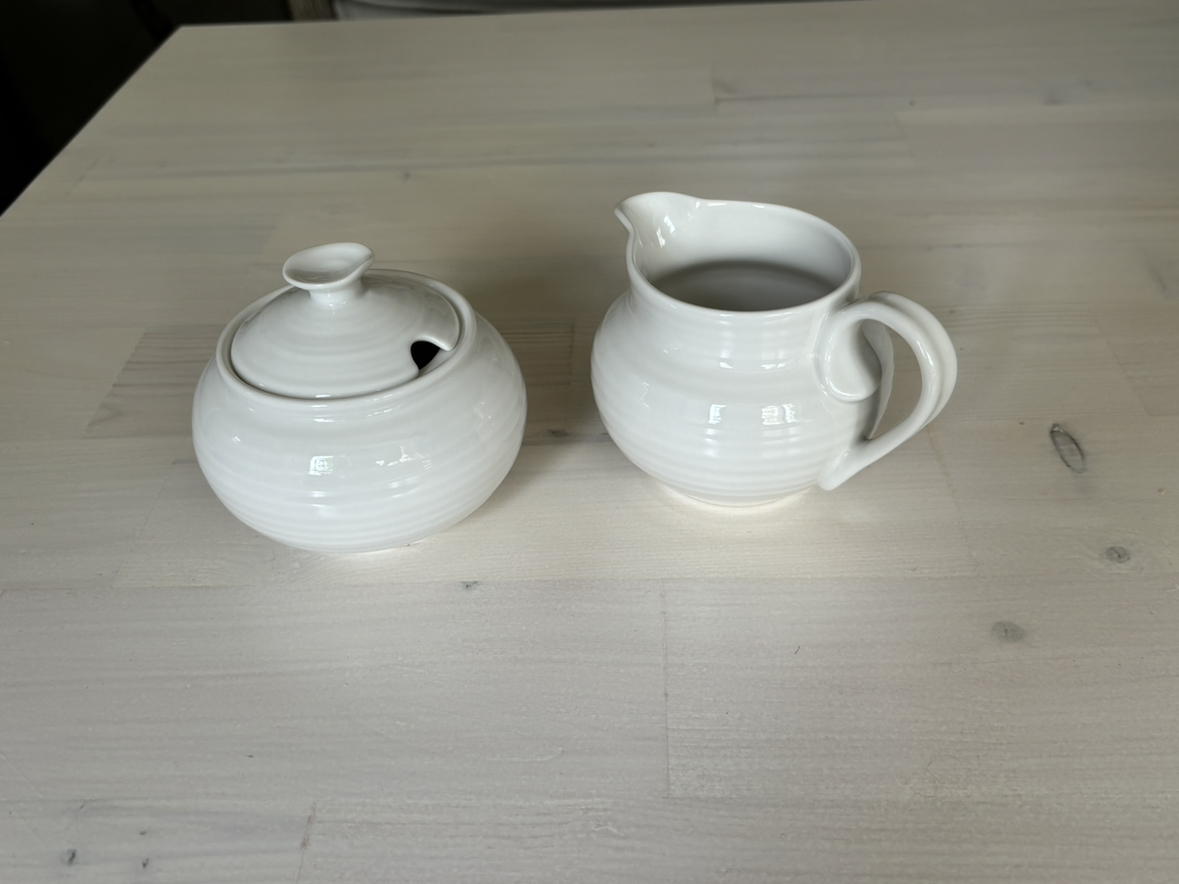 Sophie Conran Portmeirion Cream and covered Sugar Set thumbnail