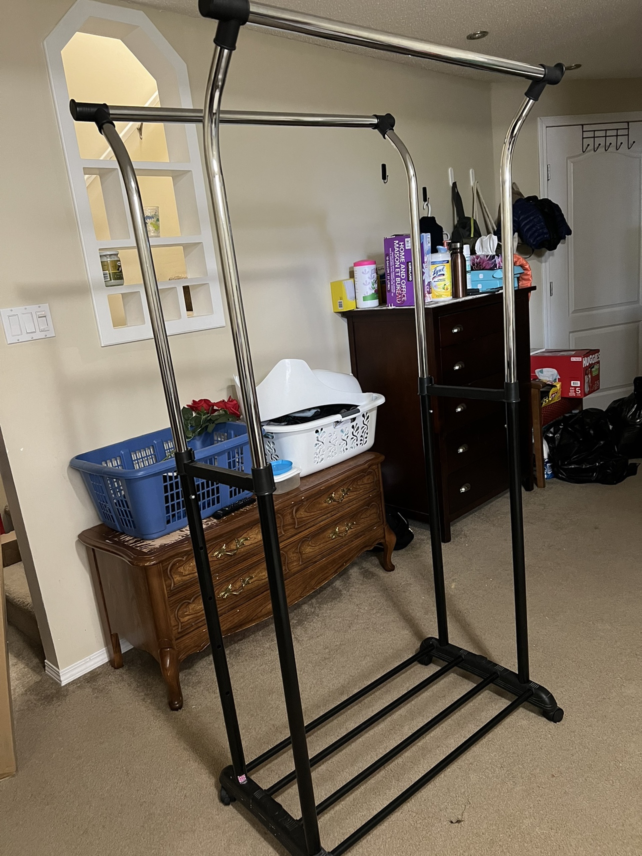Clothing rack thumbnail