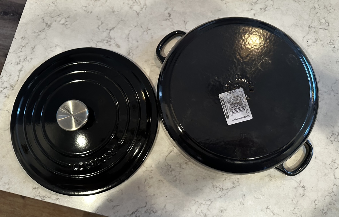Le Creuset Shallow Dutch Oven - photo 3