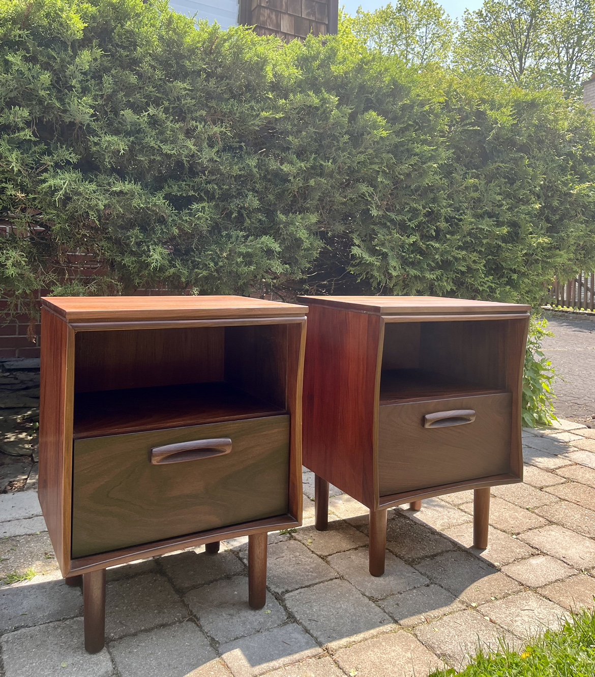 Solid teak MCM vintage nightstands by Jan kuypers thumbnail