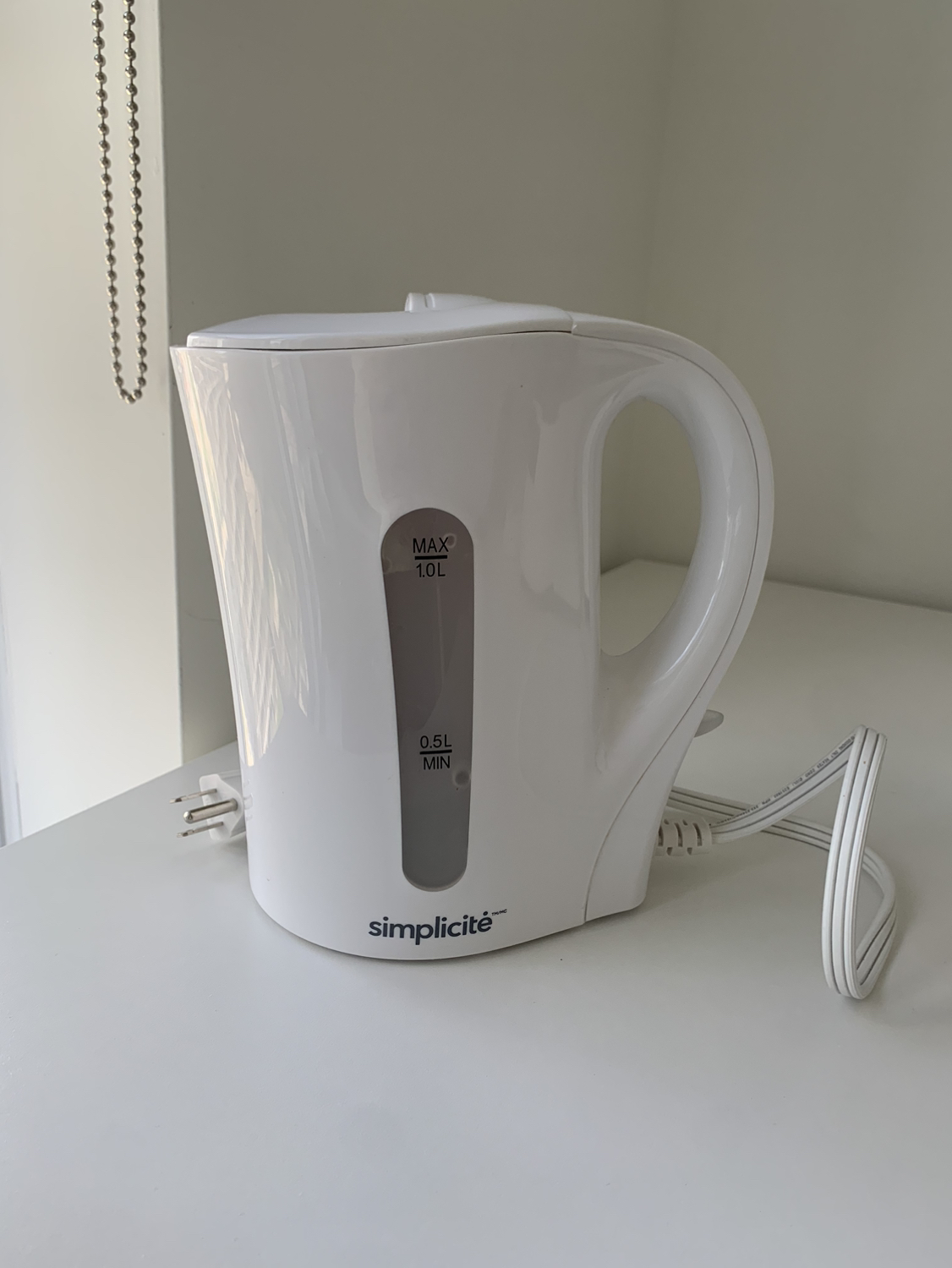 Used 1L Electrict kettle