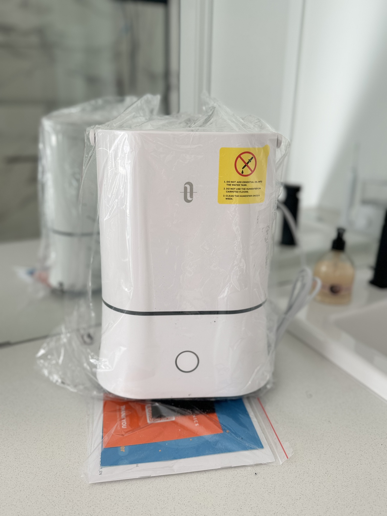 Ultrasonic cool mist humidifier - photo 2