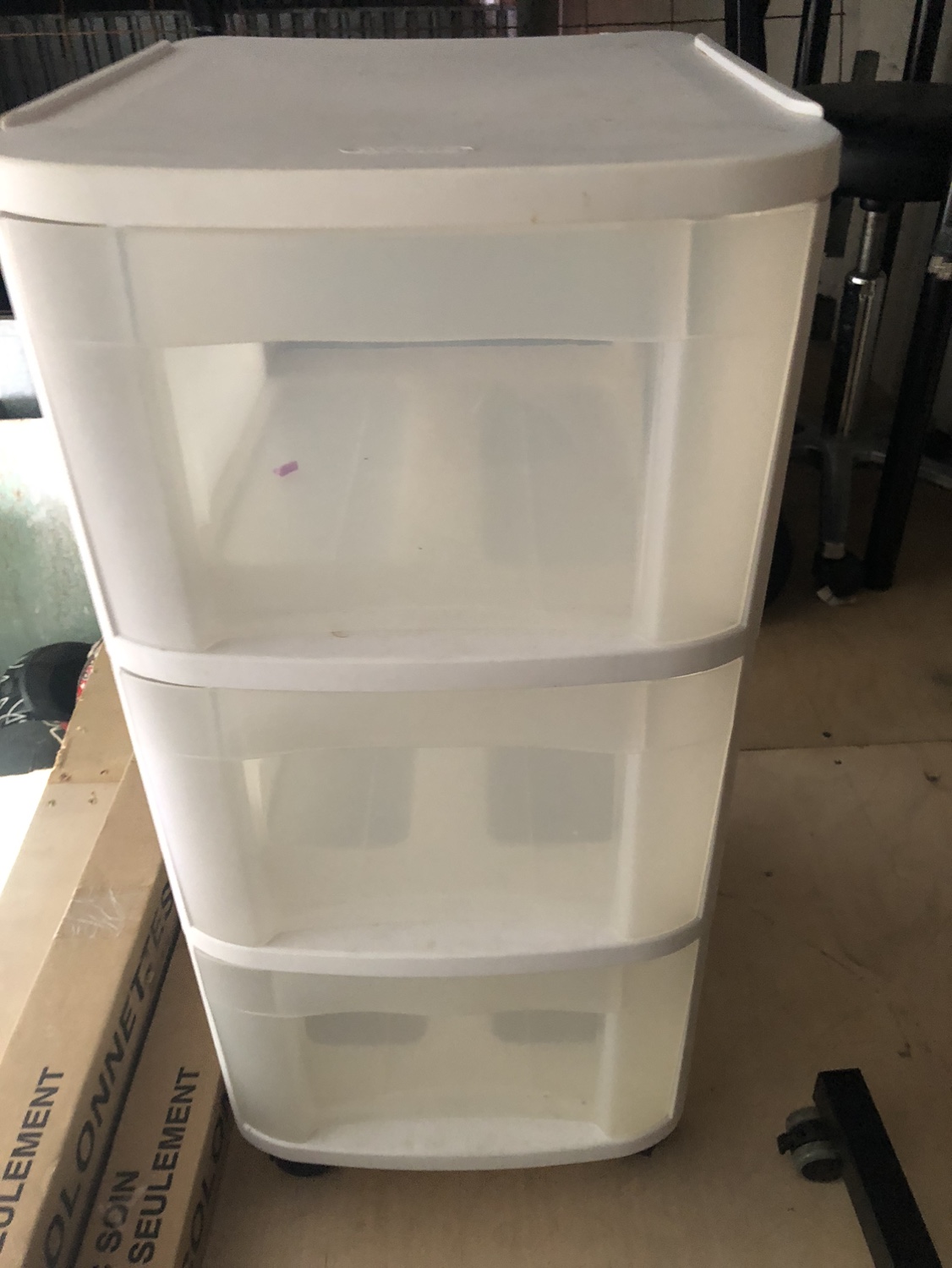 Cute organizer on wheels…