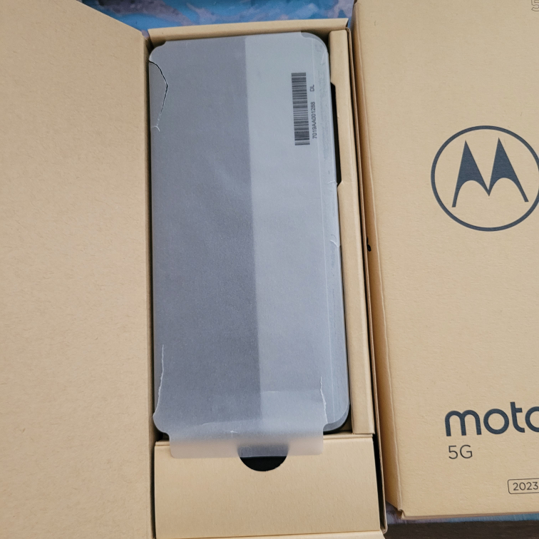 2 (SOLD) Moto G 5G Cellphone - photo 4