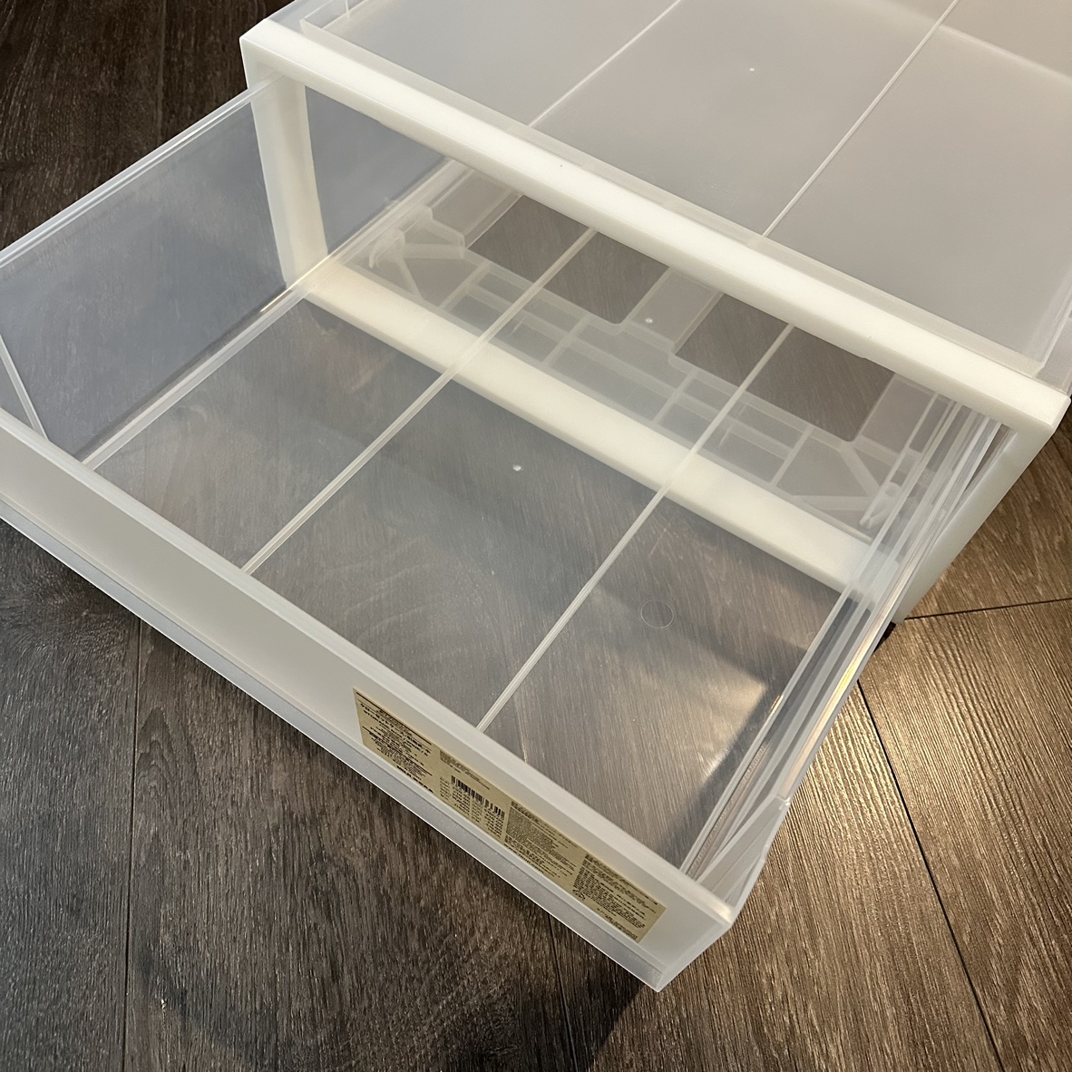 Storage box (Muji) / last day end of May image indicator(3)