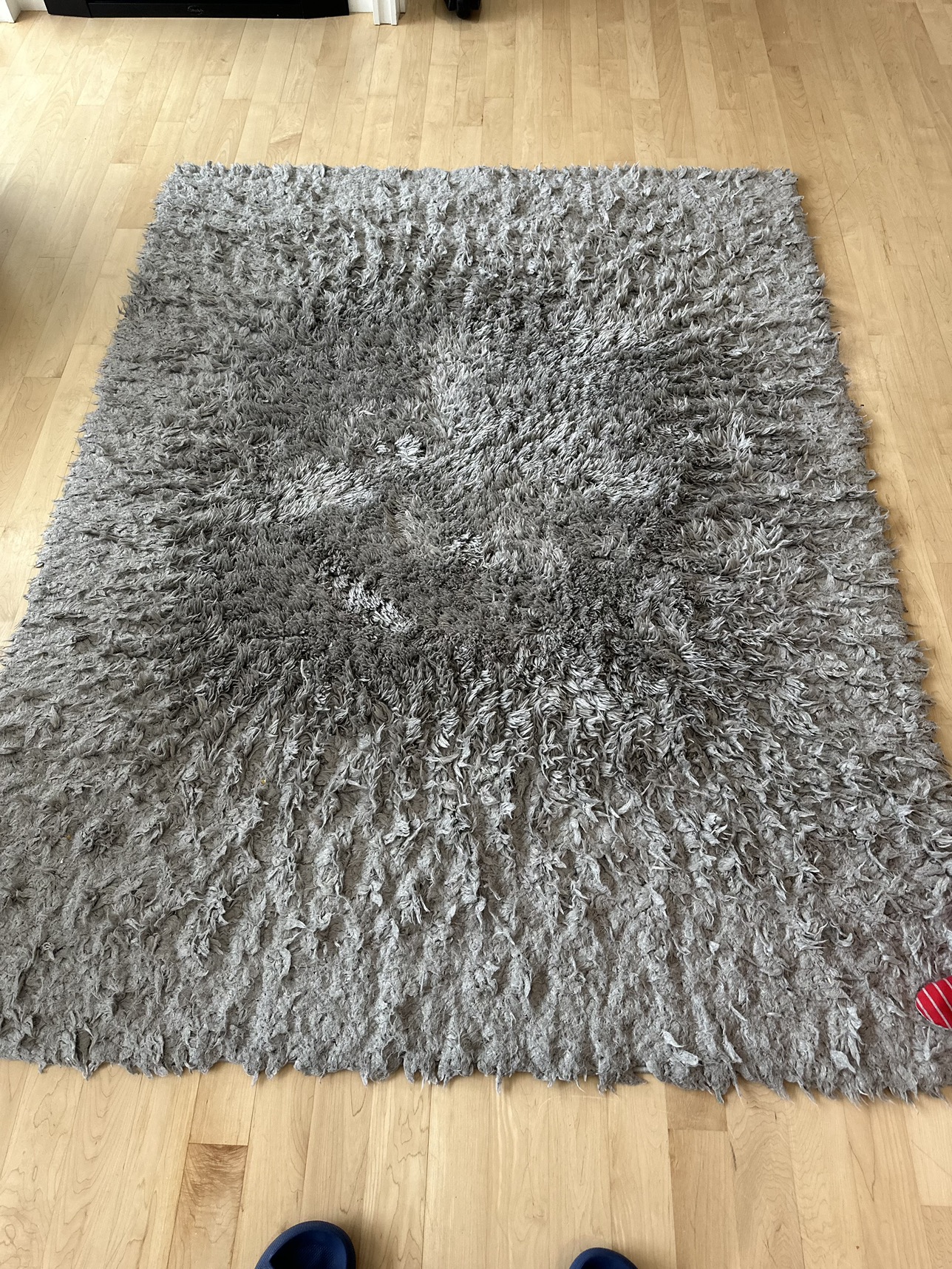 Fluffy shaggy rug