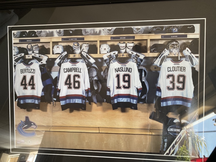Framed glass picture thumbnail