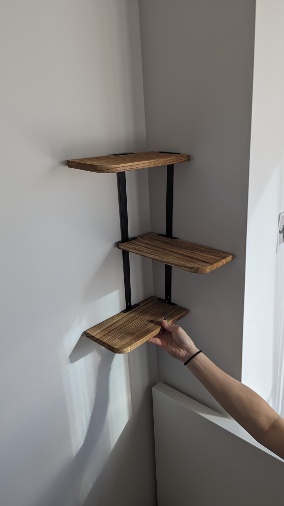 *moving sale* Corner shelf wall thumbnail