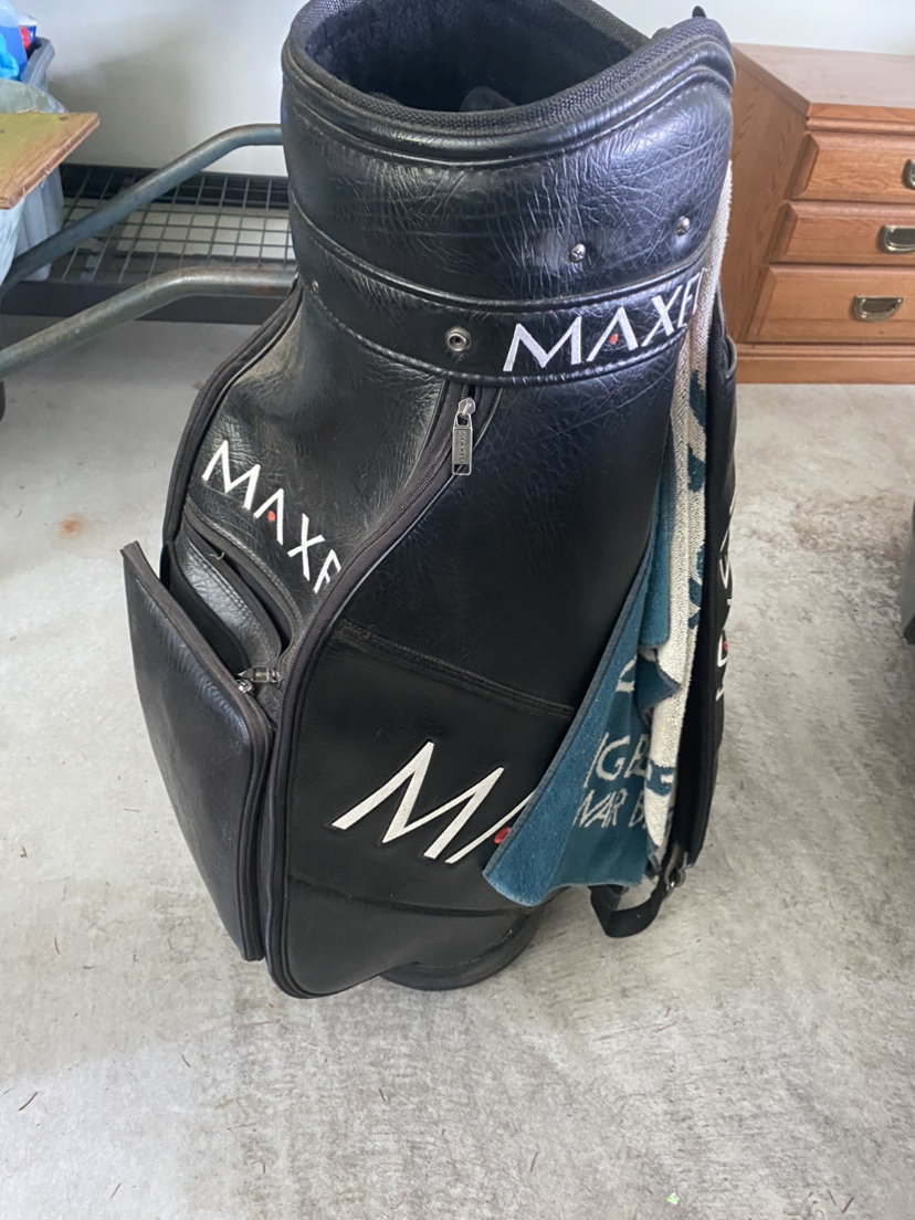 Golf bag