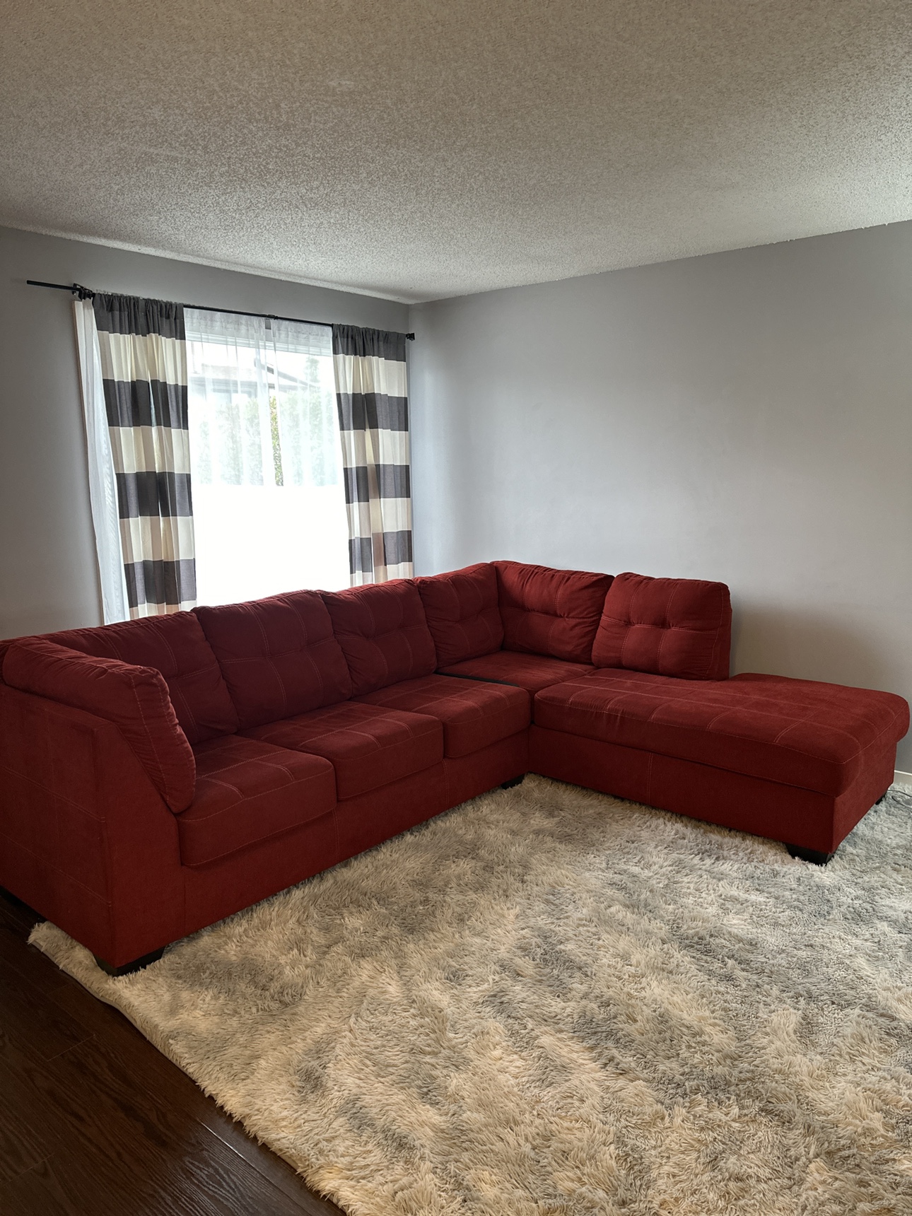 Red right-facing Sectional - photo 4