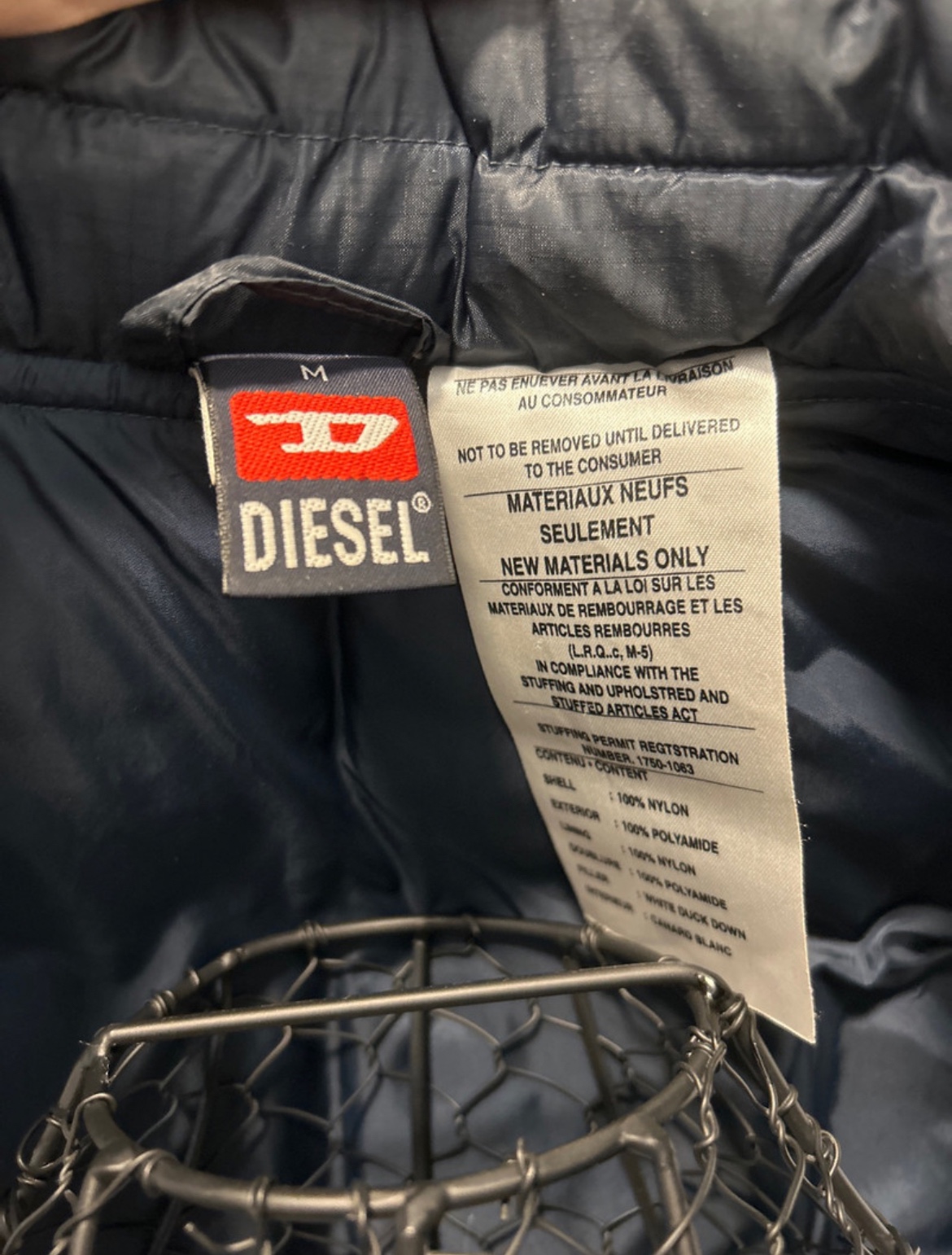 Ladies Diesel Navy Puffer Vest Sz M - photo 3
