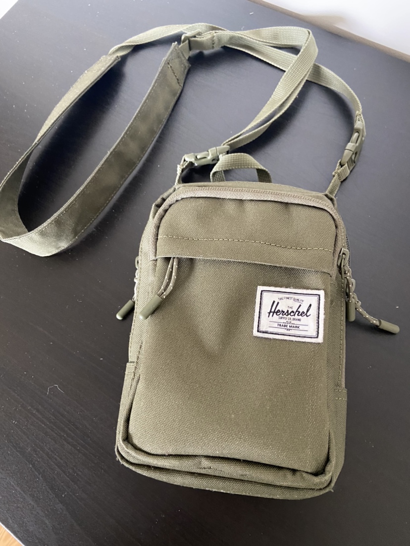Green Herschel Crossbody Bag