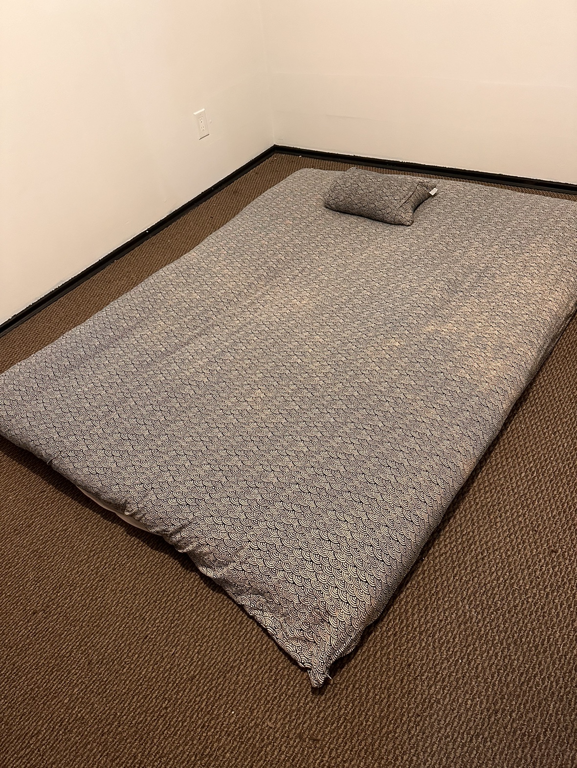 Queen Japanese bed