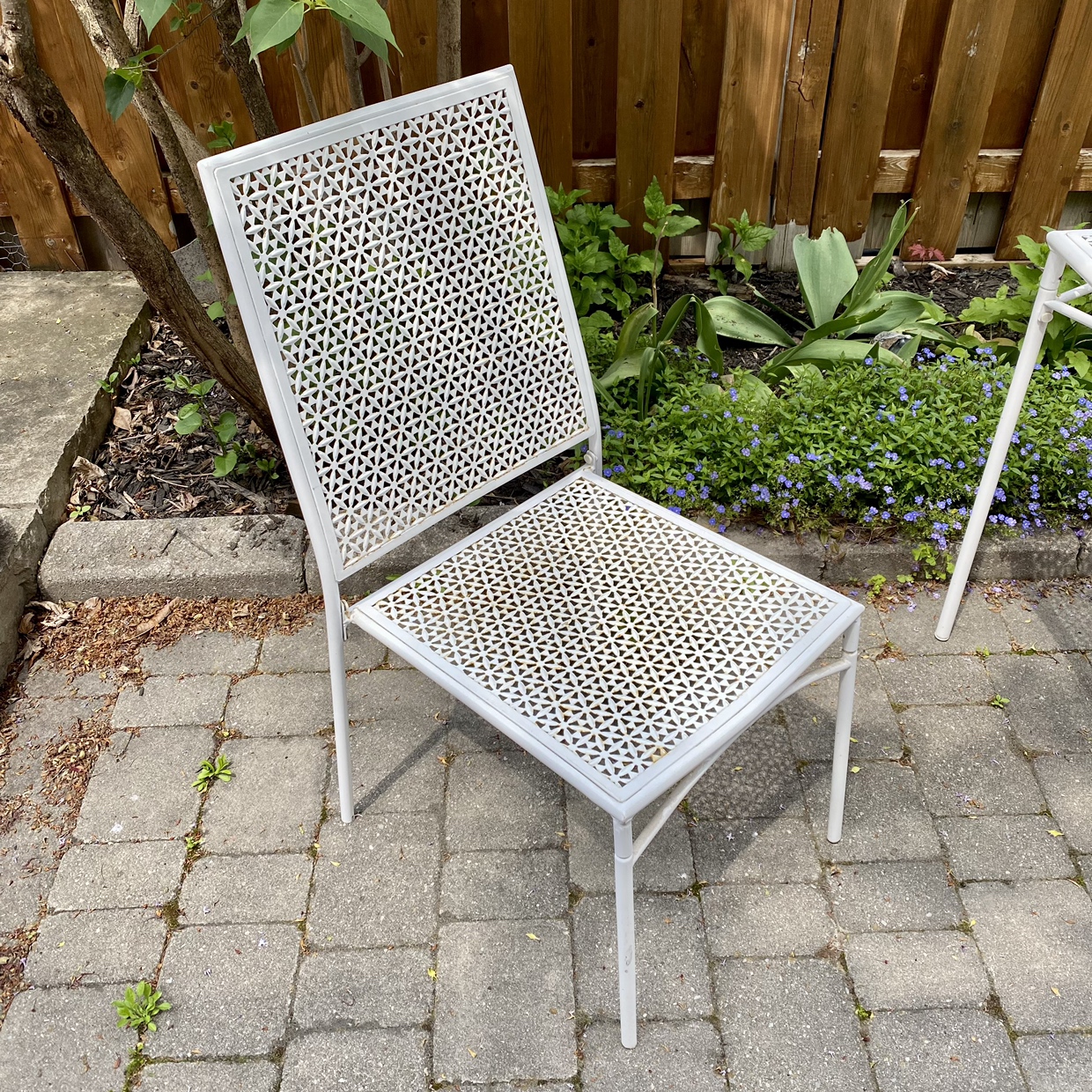 Home Collection White Patio 3-Piece Bistro Set - photo 3