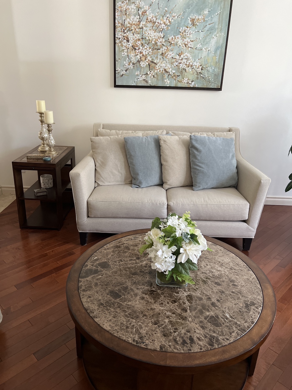 Coffee and side tables - photo 4