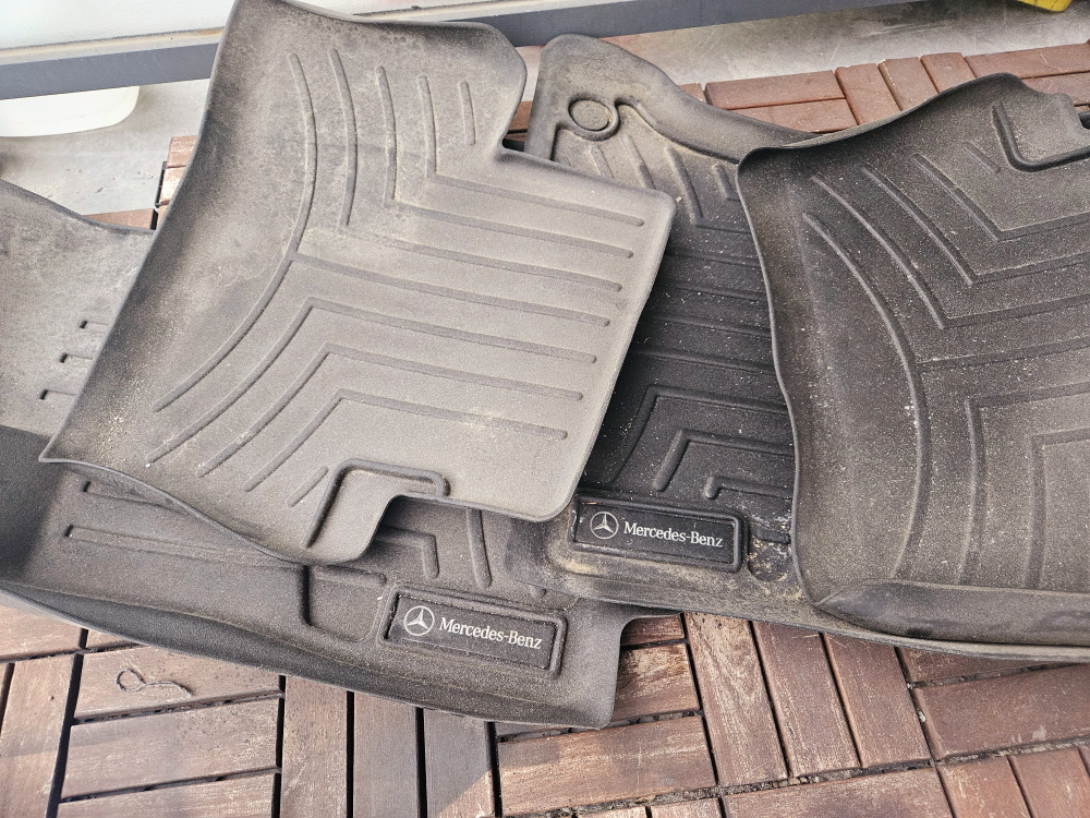 Mercedes Benz Weather Mats thumbnail