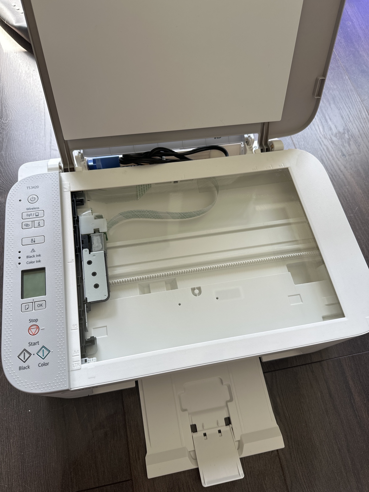 Canon PIXMA TS3420 Wireless Inkjet Printer (White) - photo 3