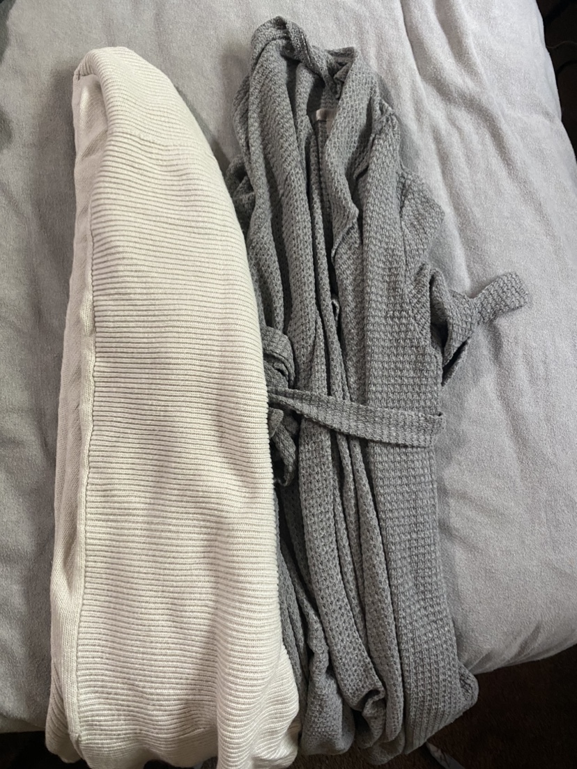 Clothes bundle - photo 5