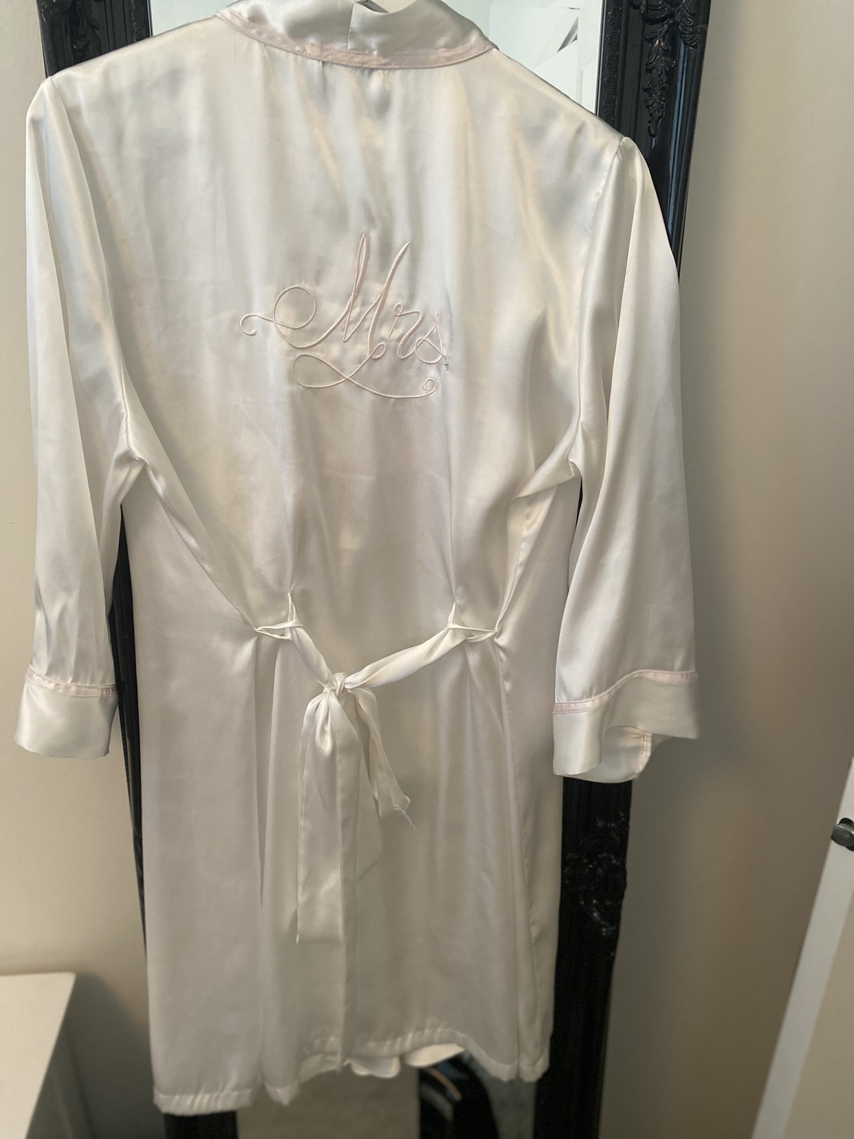 “Mrs” with diamanté next to Mrs . Bridal night gown and robe - photo 3