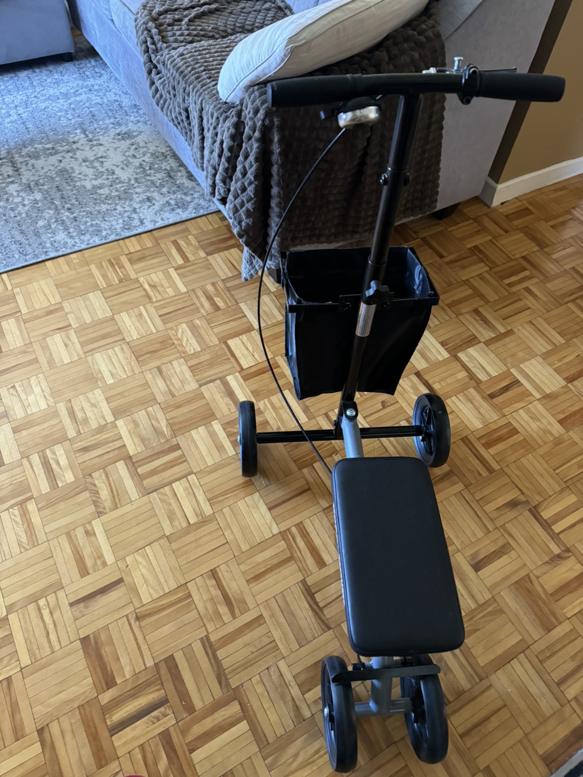 Knee rover