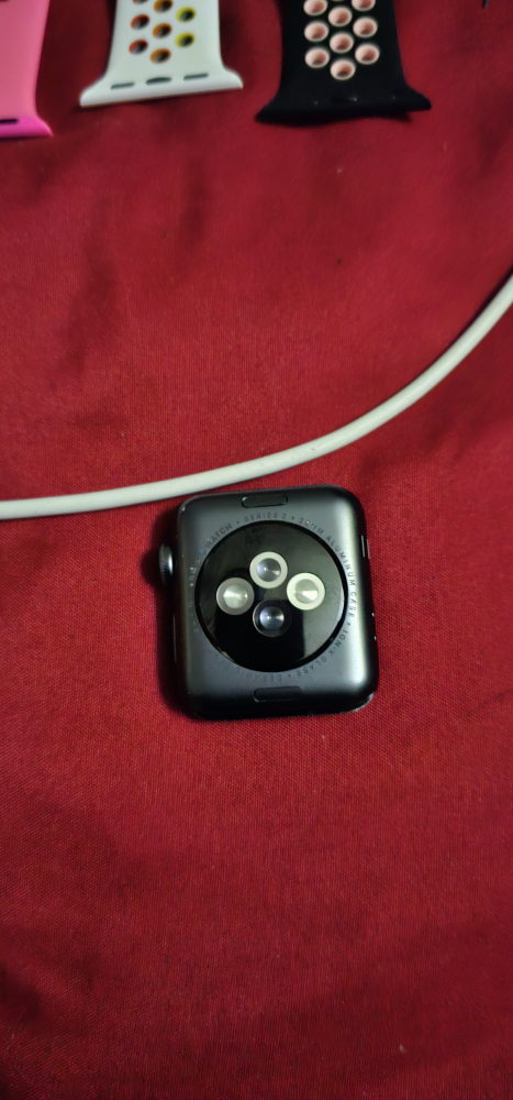 Apple Watch SE (2nd generation) image indicator(6)