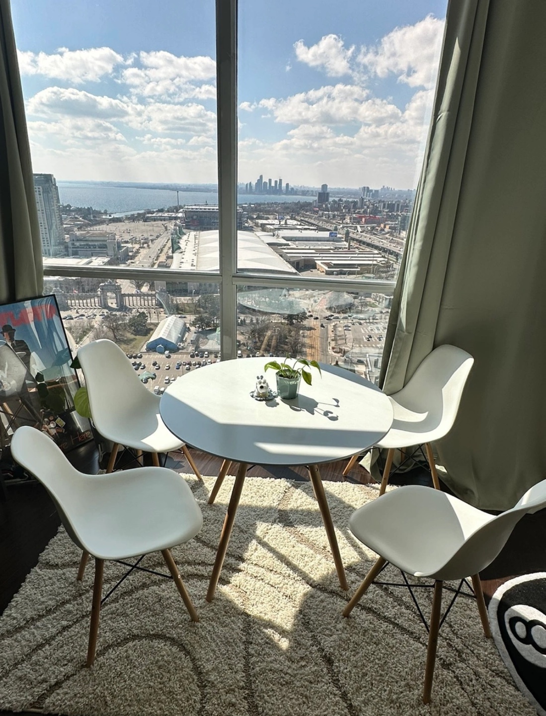 Eiffel dining table with 4chairs image indicator(2)