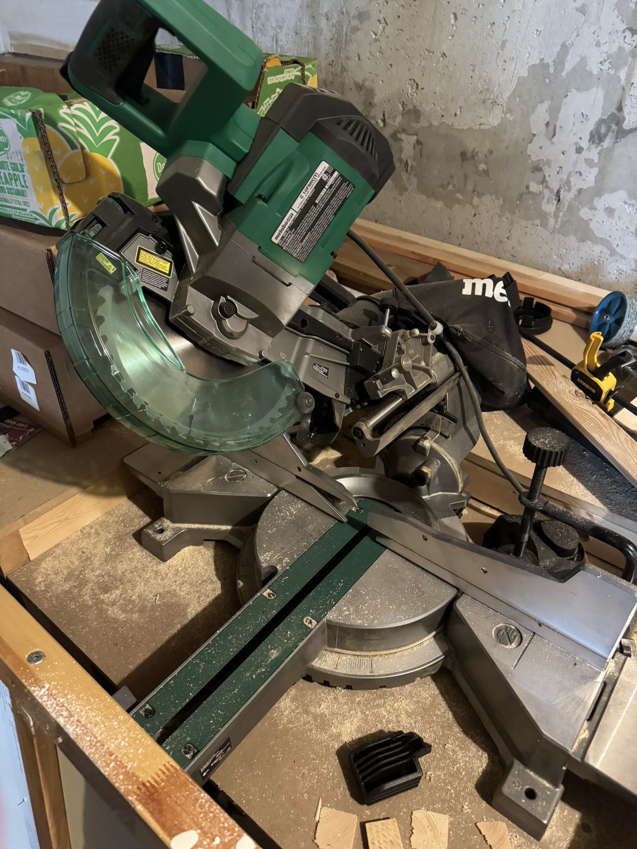 MOTHERS DAY SPECIAL-Metabo Dual Bevel Miter Saw - photo 3