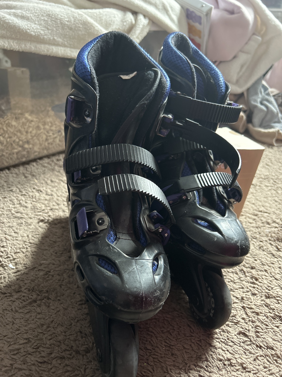 Roller blades