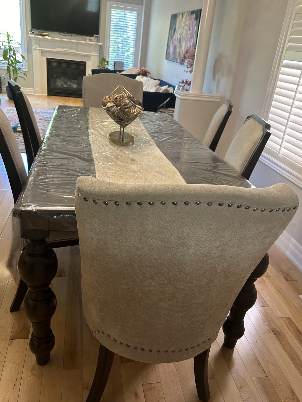 Ashley dining chairs - photo 2