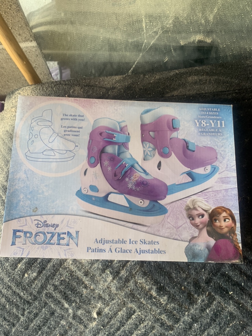 Kids ice skates