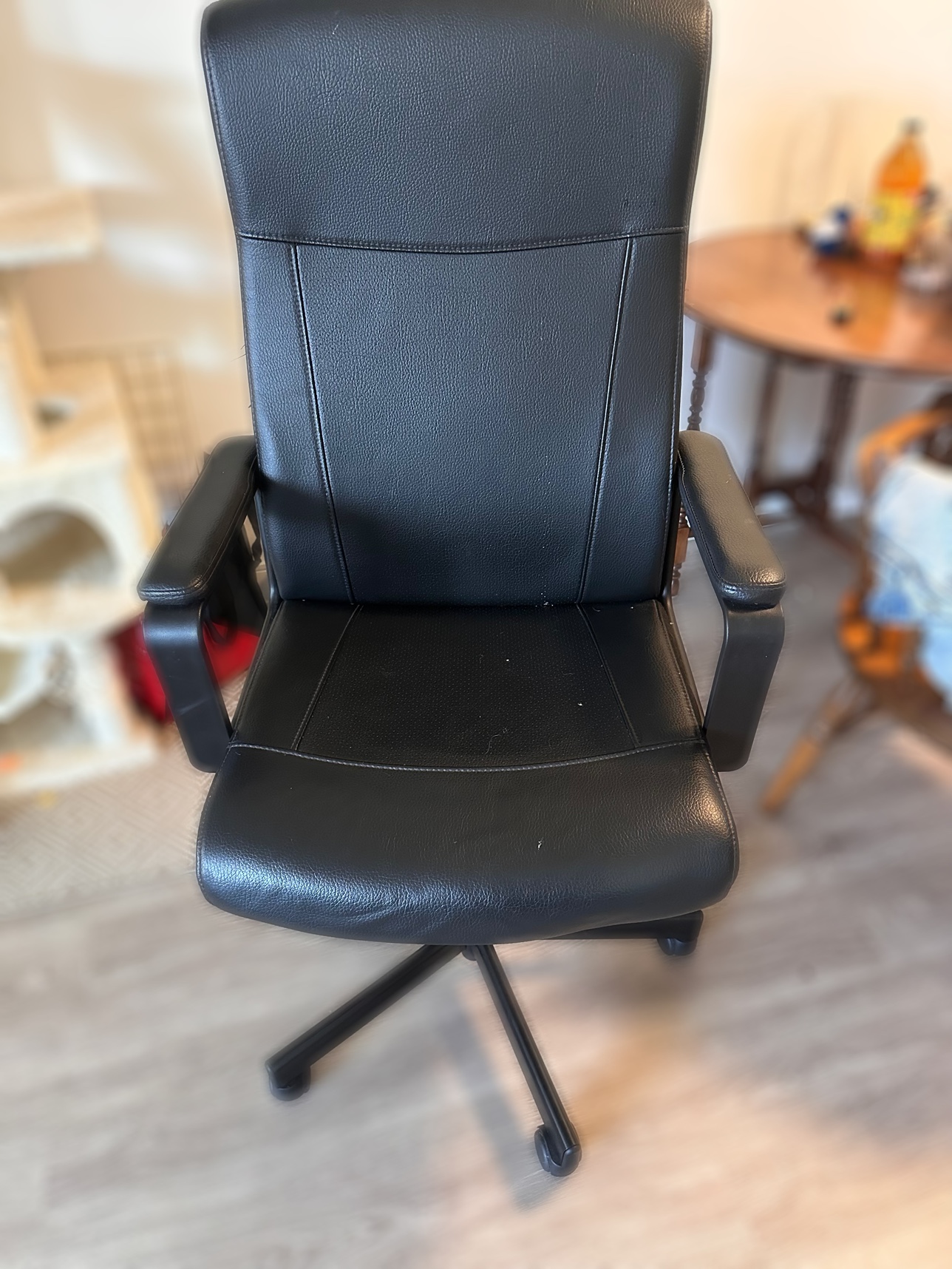Office chair thumbnail