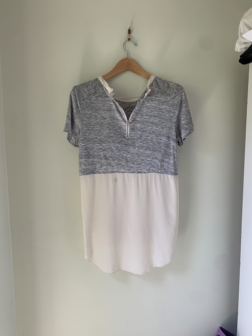 Aritzia Wilfred silk top image indicator(3)