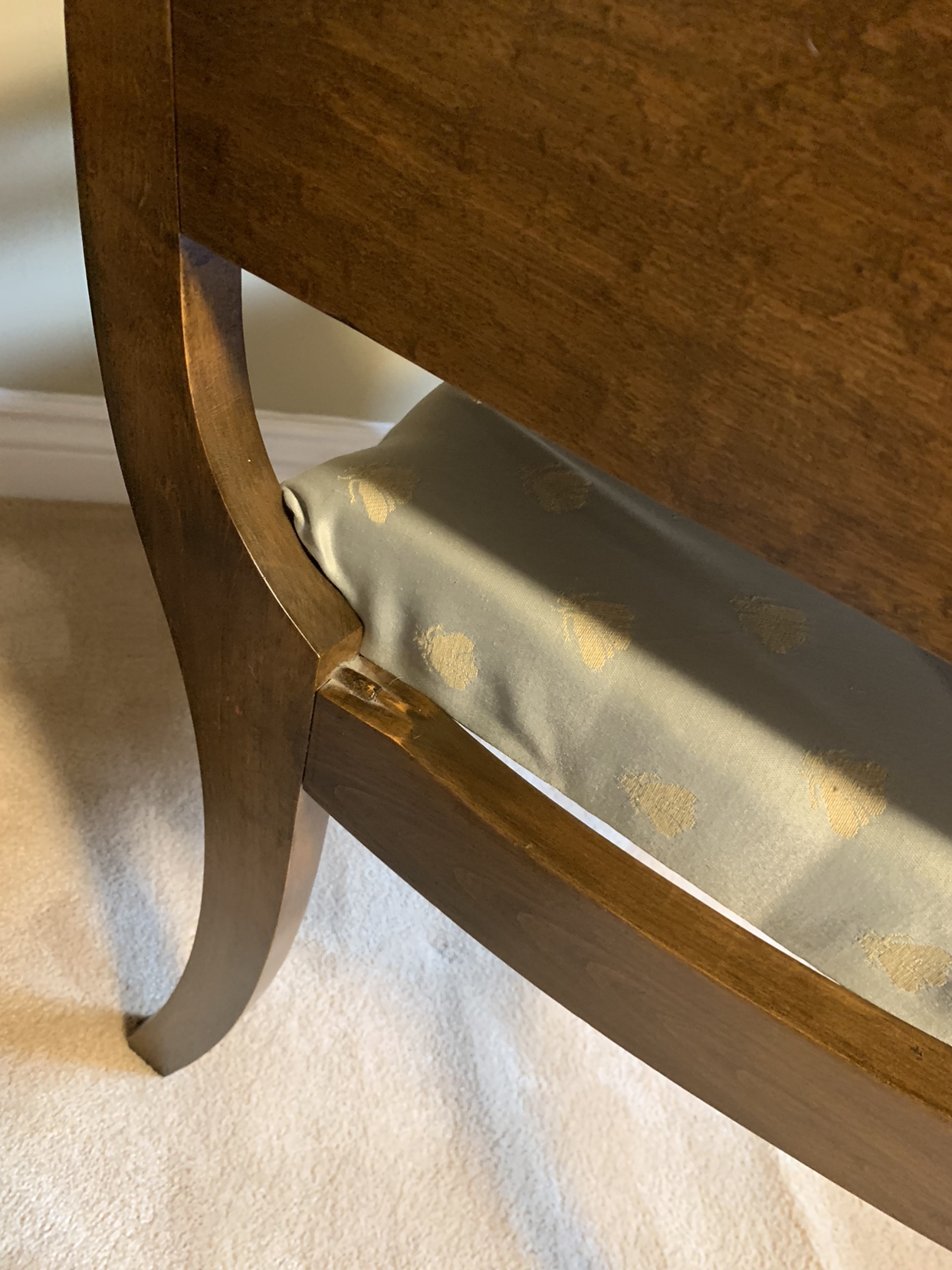 Vintage Telephone Table image indicator(6)