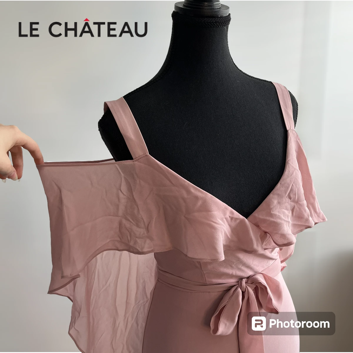🌸 BRAND NEW 🌸 Le Château Dress 👗 image indicator(2)