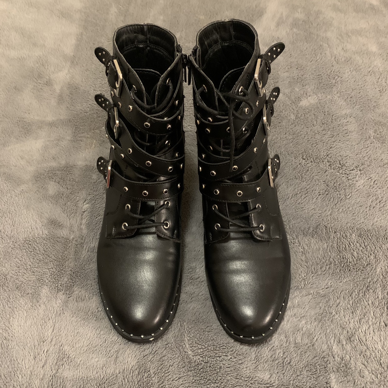 Stylish Black Boots image indicator(4)