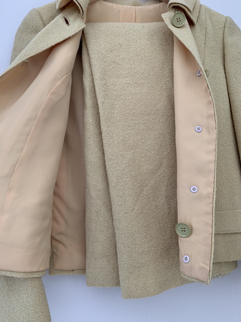 Vintage Wool Skirt Suit image indicator(3)