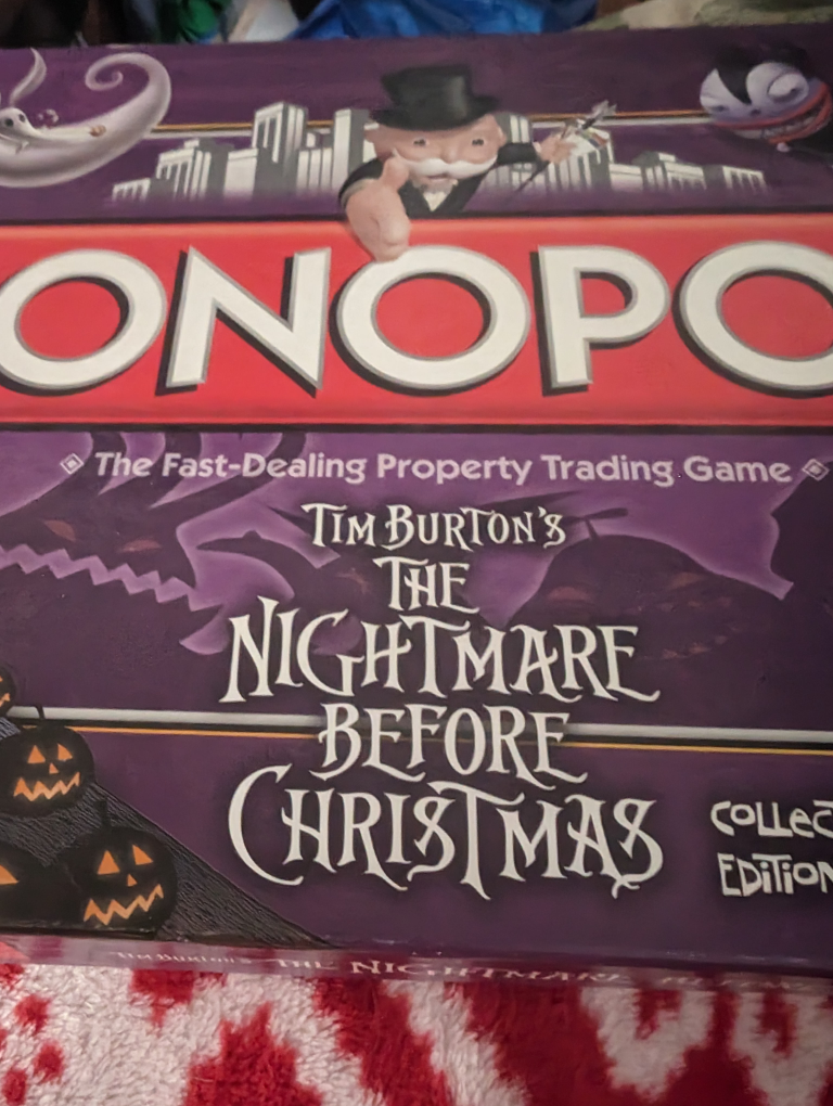 Tim Burton's The nightmare before Christmas  Monopoly set thumbnail