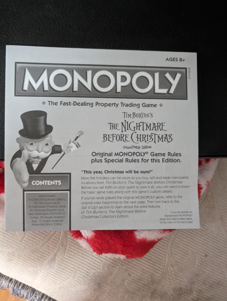 Tim Burton's The nightmare before Christmas  Monopoly set image indicator(4)