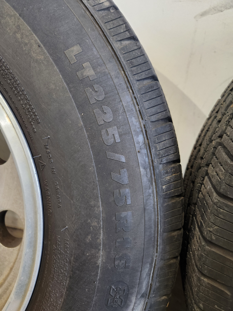 4 Tires and 4 Rims - photo 2