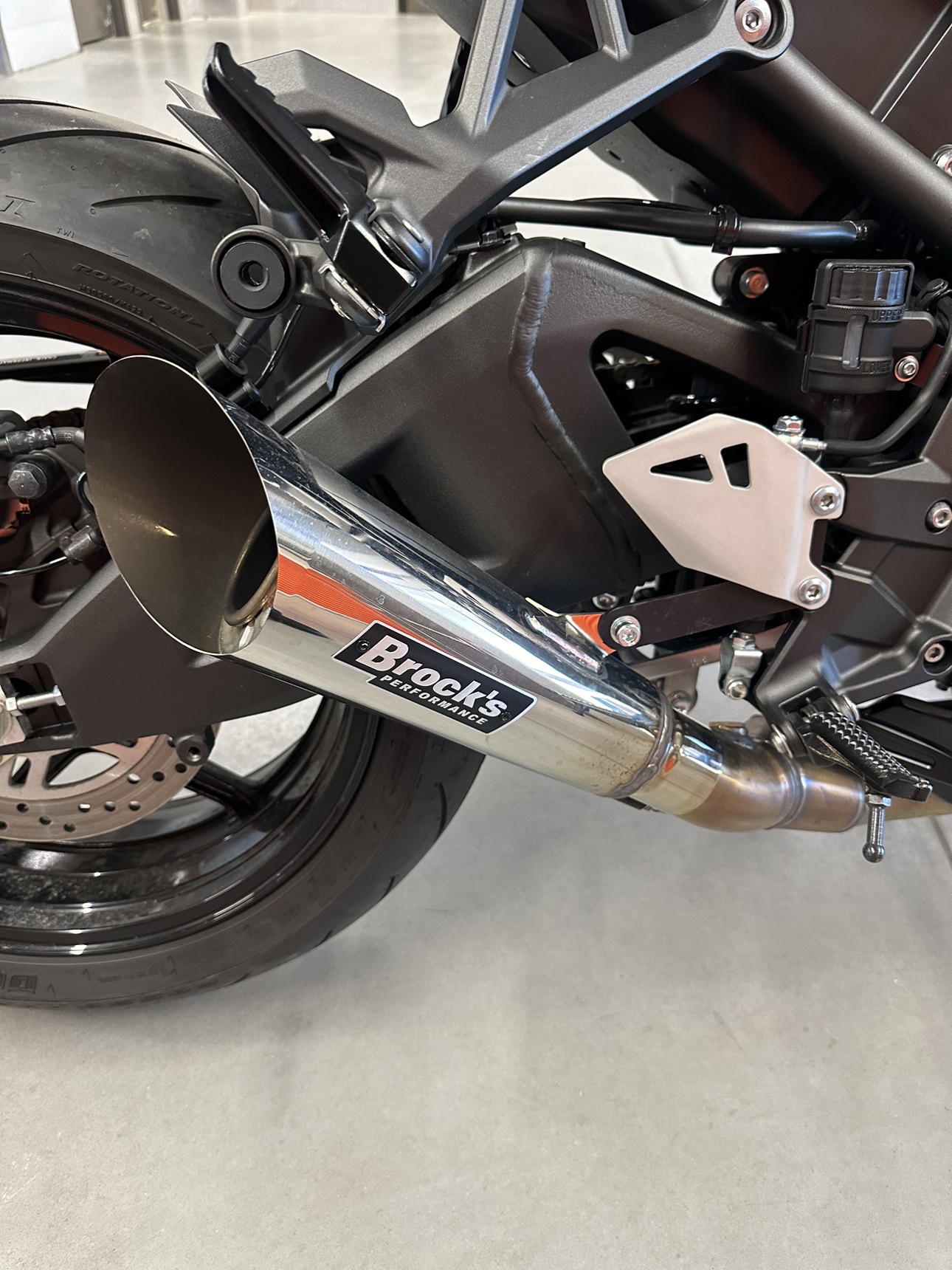 2021 Kawasaki ZH2 Base image indicator(3)