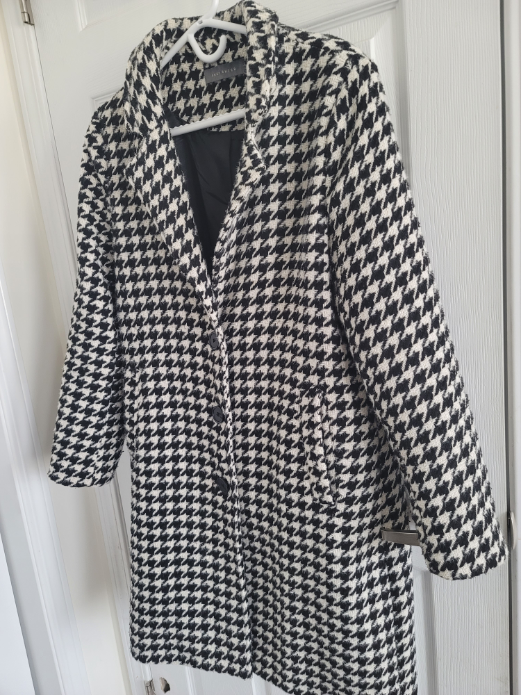 suzy shier jecket image indicator(2)