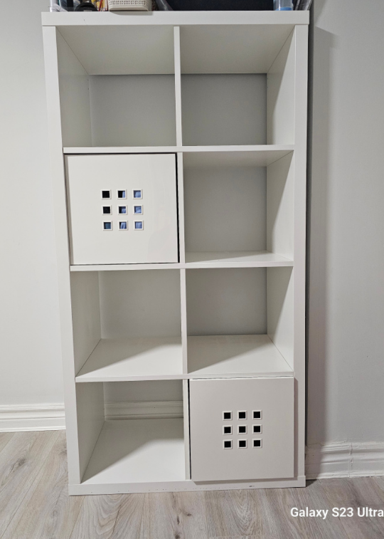 IKEA KALLAX shelf unit (no damage)