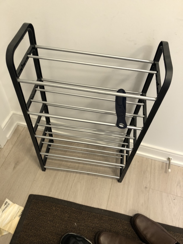 Shoe rack