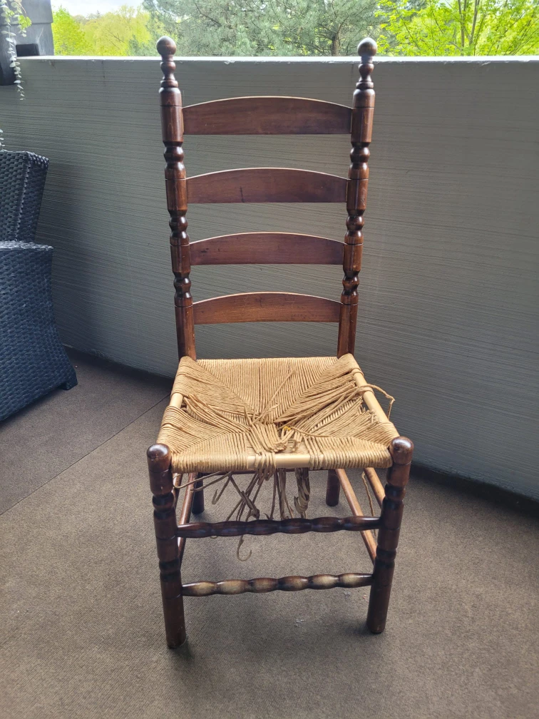 4 dining chairs - photo 4