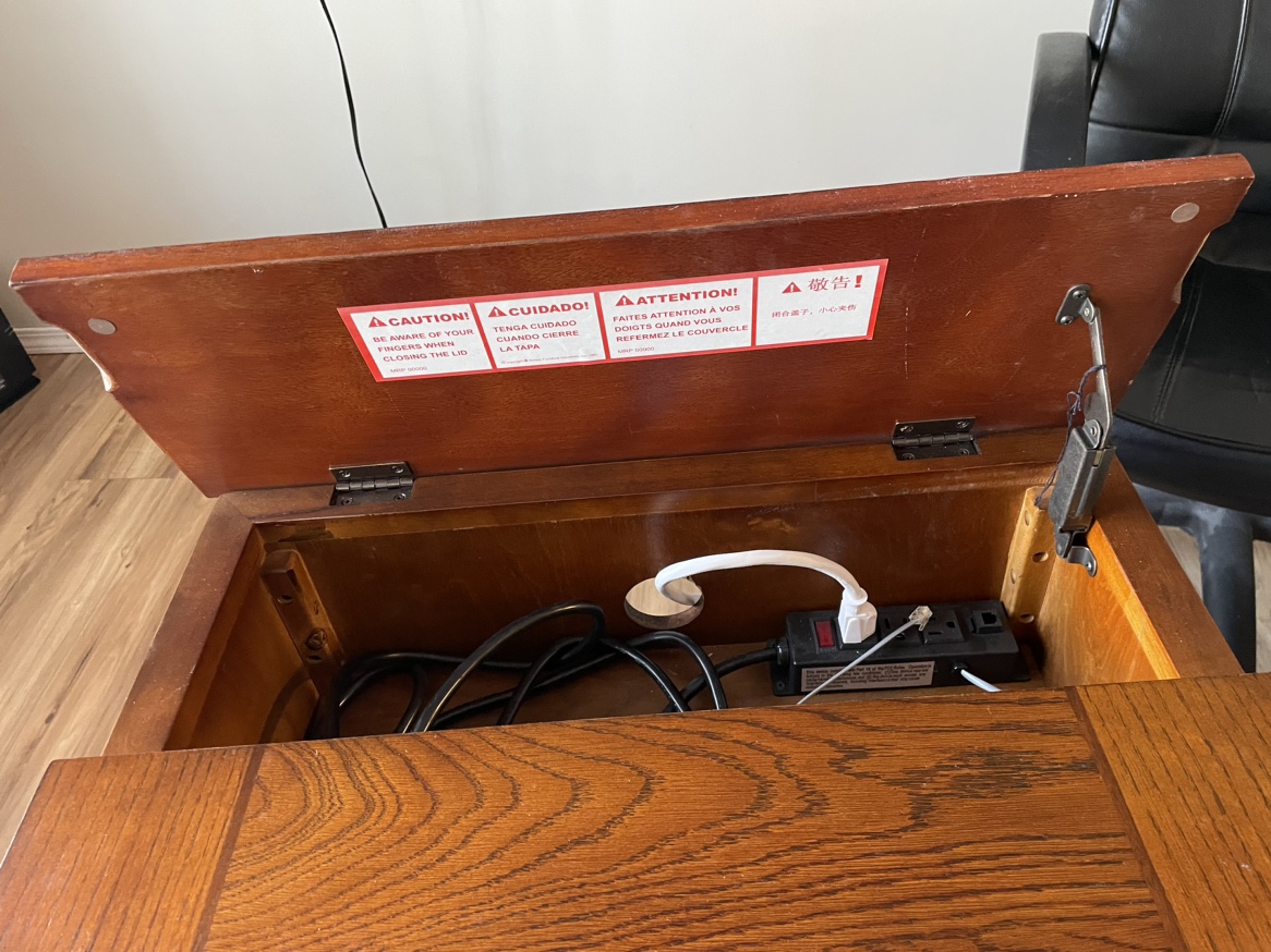 Moving sale corner table with plugs - photo 2