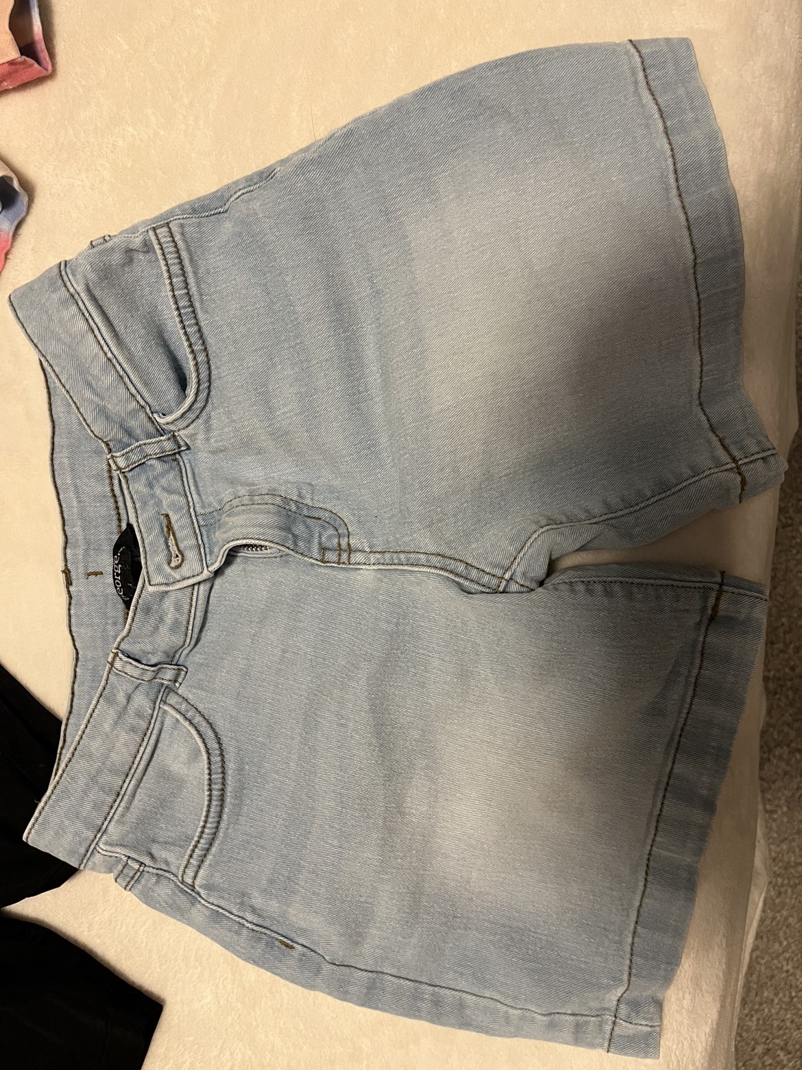 Kids shorts image indicator(3)