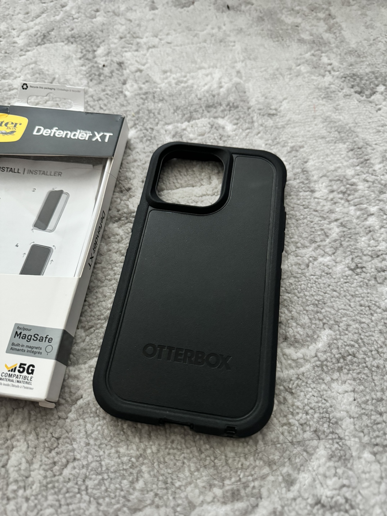 Otterbox defender 14 pro max - photo 2