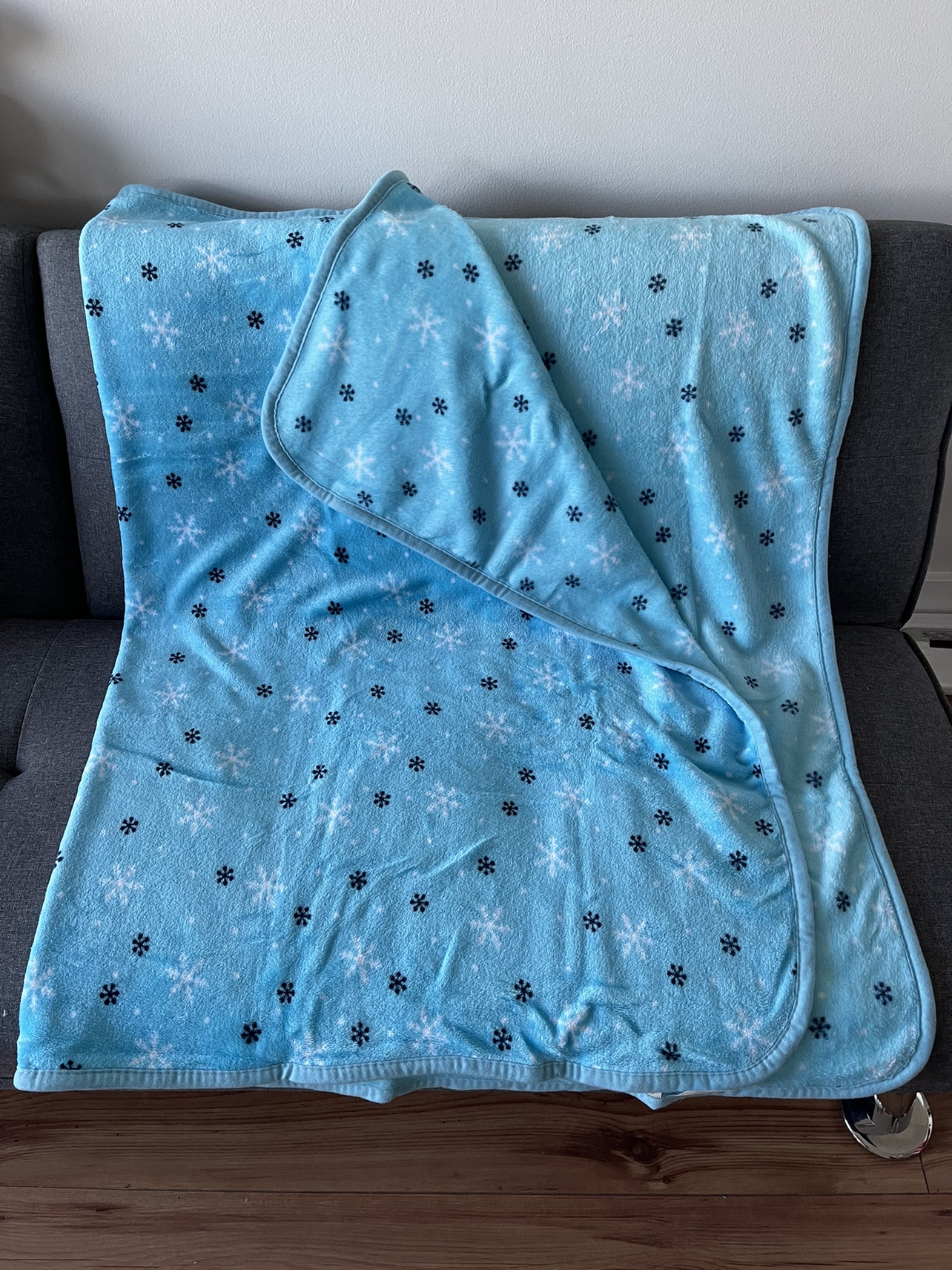 Snowflake blanket