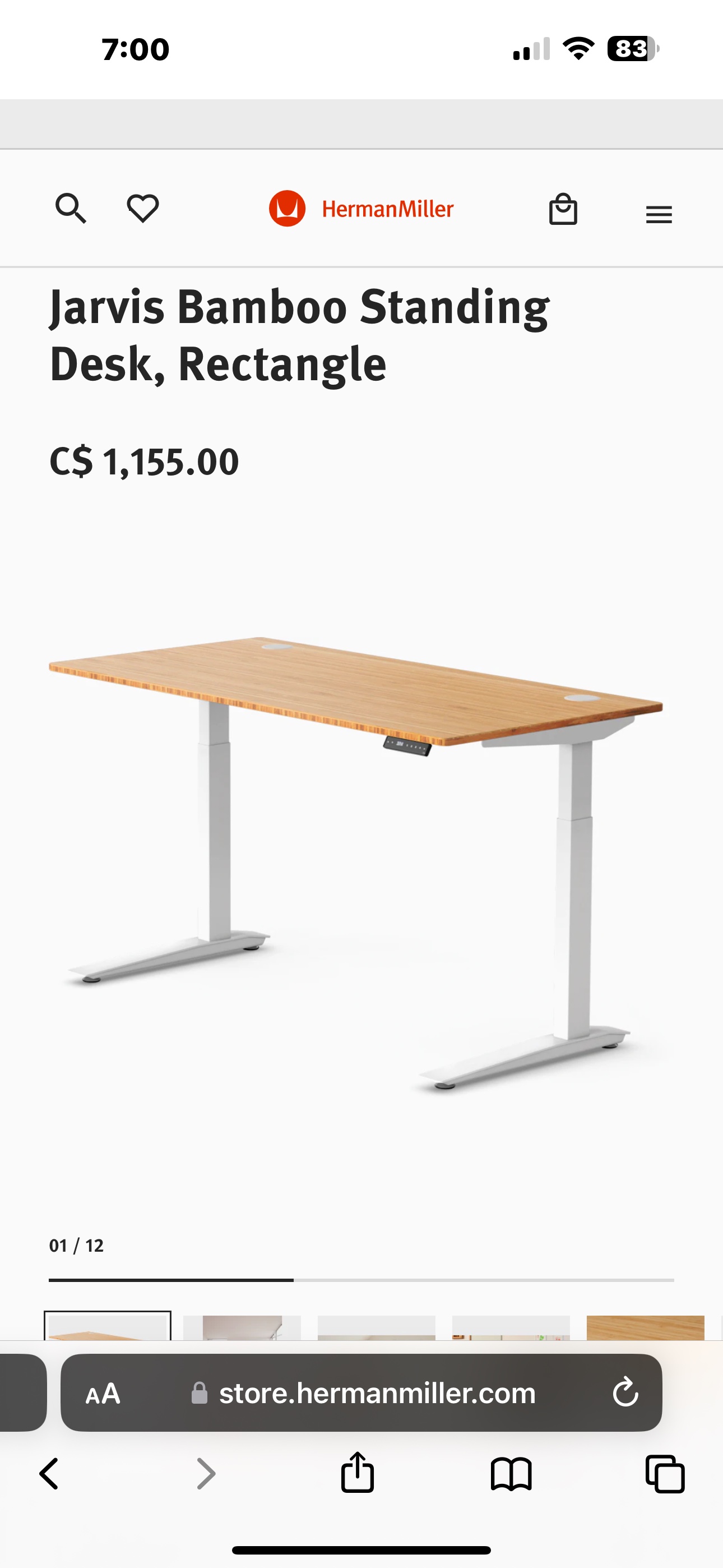 Adjustable standing desk